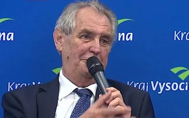 Galerie: Vydírání považuji za drzost. Zeman nehodlá přijímat ultimátum ohledně výměny ministra - Galerie - Echo24.cz