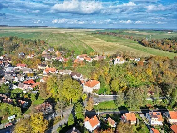 Prodej stavebního pozemku 1000 m², Panoší Újezd - Six Reality s.r.o