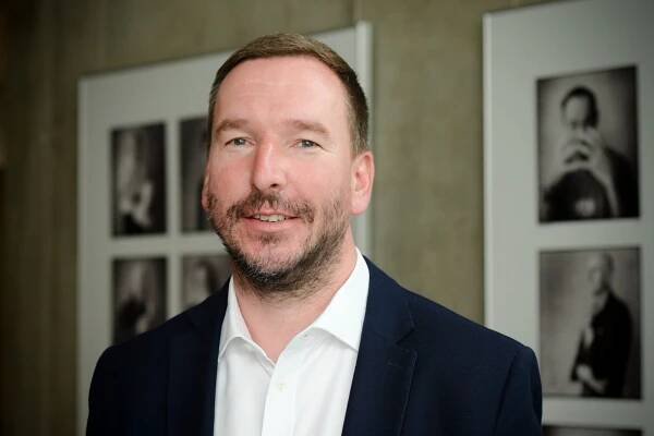 Sledujeme předvolební cvičení na téma ‚nevyděsíš prázdnou kasou‘. Rozhodnou debaty, říká politolog