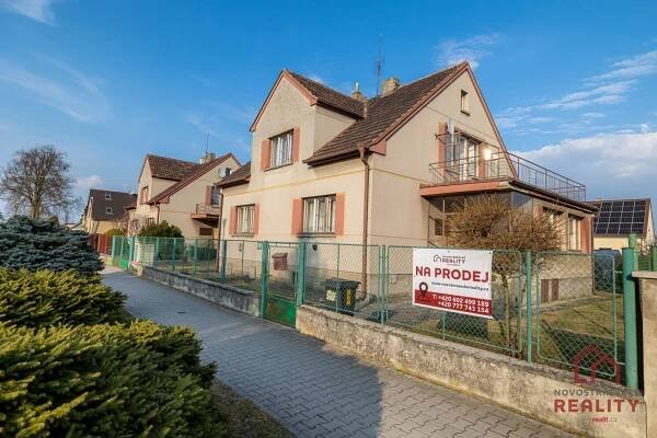 Prodej rodinného domu 208 m2, pozemek 681 m2 - Nové Strašecí | Novostrašecké reality