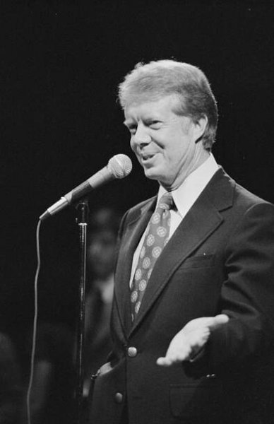 Governor Jimmy Carter speaking at a Brooklyn College