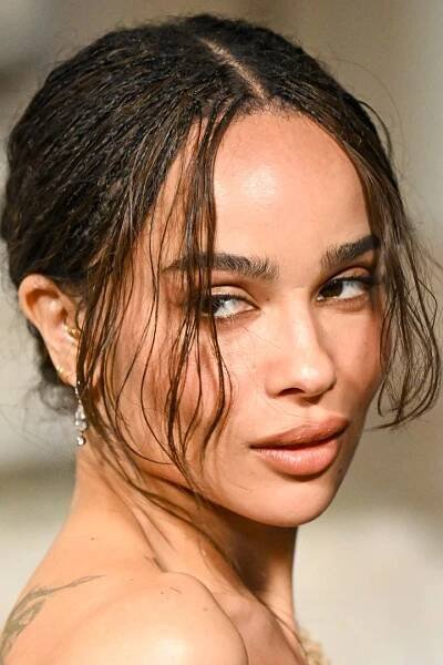 Zoë Kravitz Breaks One Boho Style Rule With This Paris Fashion Week Look