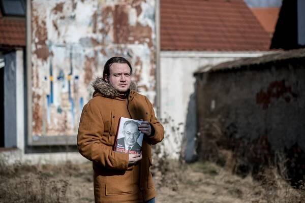 Historik Michal Macháček: Husák si myslel, že to s kremelskými dědky uhraje