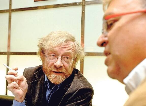 Skandální obvinění na pohřbu Rytíře (†69): Udával prý estébákům!