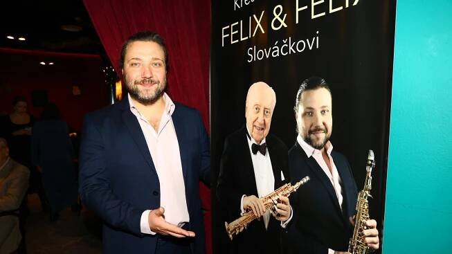 Felix Slováček mladší se za slavné jméno styděl: Na tátu jsem dnes hrdý, říká
