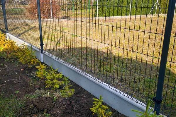 Podhrabové dosky na plot — Kvalita a dobrá cena