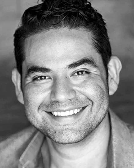 Juan Gabriel Pareja Headshot