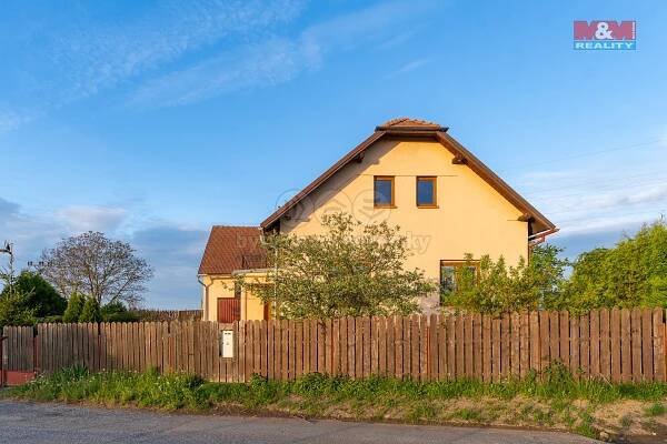 Prodej Dům, Seč - Hoješín, okres Chrudim