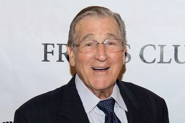 Shecky Greene, Legendary Stand-Up Comedian, Dead at 97: 'One of the Most Brilliant Comics'