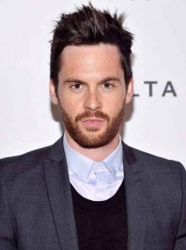 Tom Riley attends the 4th Annual "Reel Stories, Real Lives"