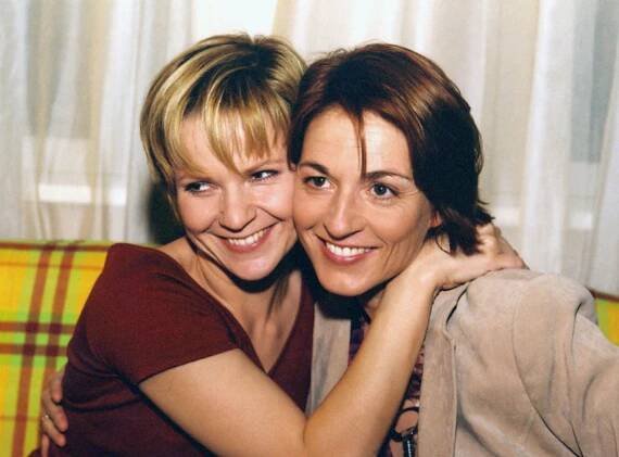 In aller Freundschaft - Der Mann deiner Träume (S05E28) (2002)