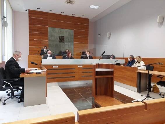 Spor o vedení senátu: Předseda soudu neuspěl s kárnou žalobou na místopředsedkyni