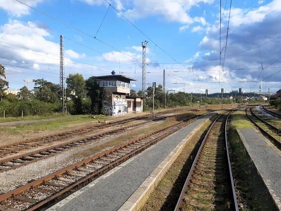 Photos • Praha-Holešovice railway stop (Abandoned structure or settlement) • Mapy.com