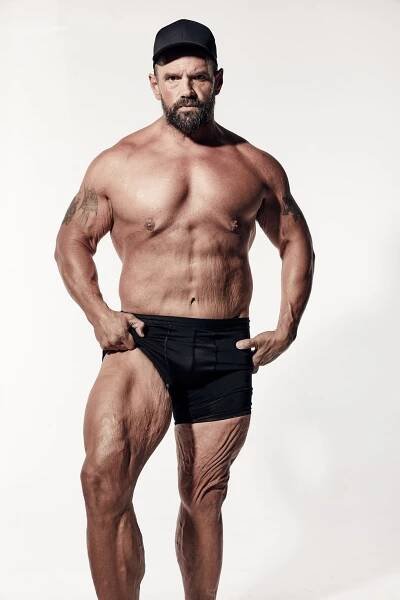 ethan suplee weight loss abs six pack