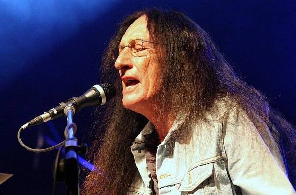 FOTOGALERIE: Frontman Uriah Heep Ken Hensley zahrál v Roudnici