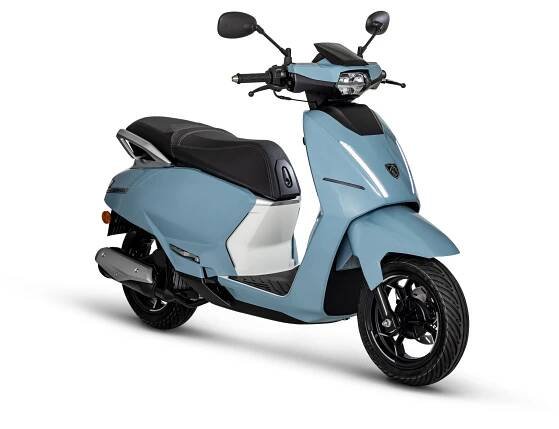 Peugeot Django EVO 125i Allure - Rocky Blue + HELMA ZDARMA