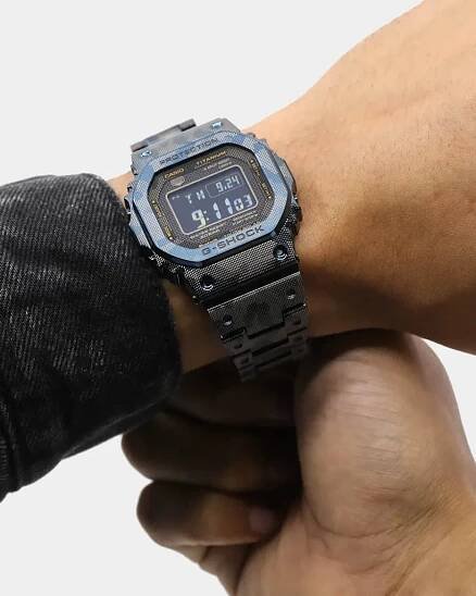 Casio G-Shock GMW-B5000TCF-2ER Titanium Blue Camouflage | Helveti.cz