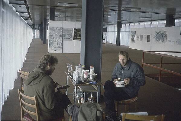 S Martinom Šimečkom na svojej výstave v Pavilóne M v Parku kultúry a oddychu, Bratislava 1986
