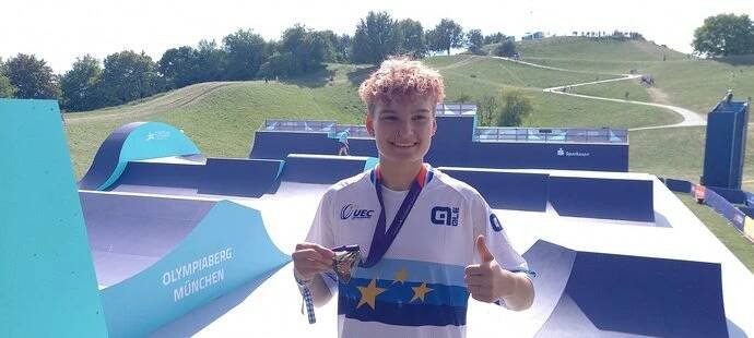 Iveta Miculyčová, jezdkyně na BMX, se zúčastní olympiády v pouhých osmnácti letech.