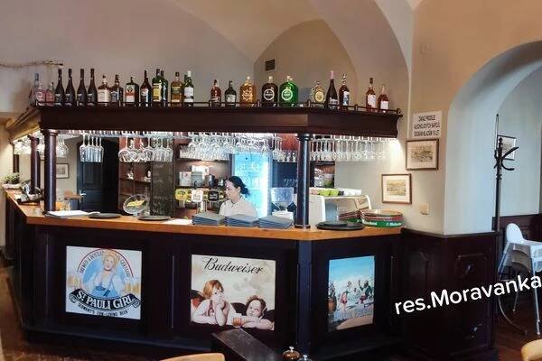 Restaurace Morris foto 1