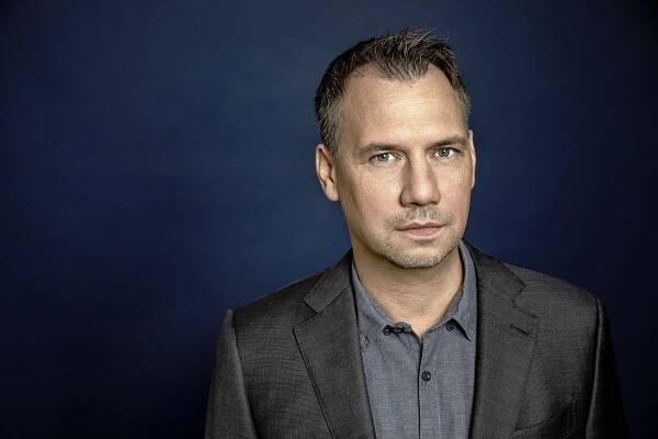 Sebastian Fitzek: "Ich lebe sehr viel bewusster als früher" / Der Bestseller-Autor im Interview mit der...