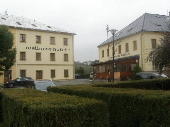 Kolstejn Wellness Centrum Branná Exteriér fotografie