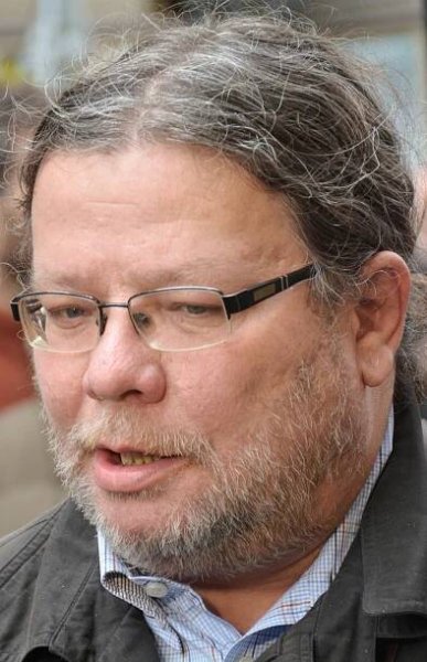 File:Alexandr Vondra 2016 Praha.jpg - Wikimedia Commons