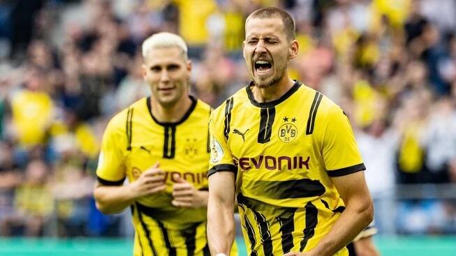 Favorité v německém poháru nezklamali. Radují se Lipsko i Dortmund