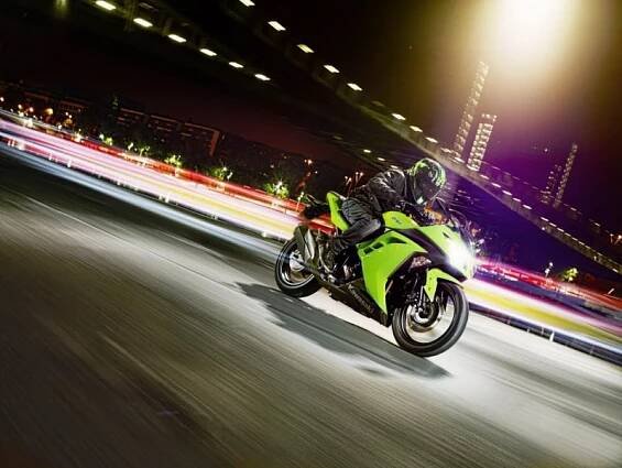 kawasaki ninja 300 (17)