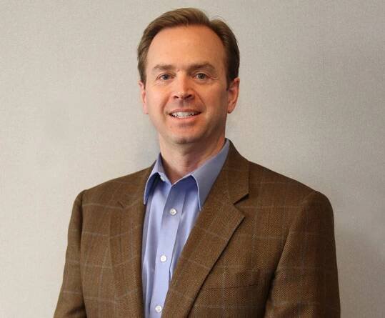 Headshot of Tim Terry ’00