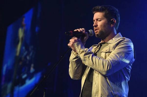 Josh Turner Biography and Discography