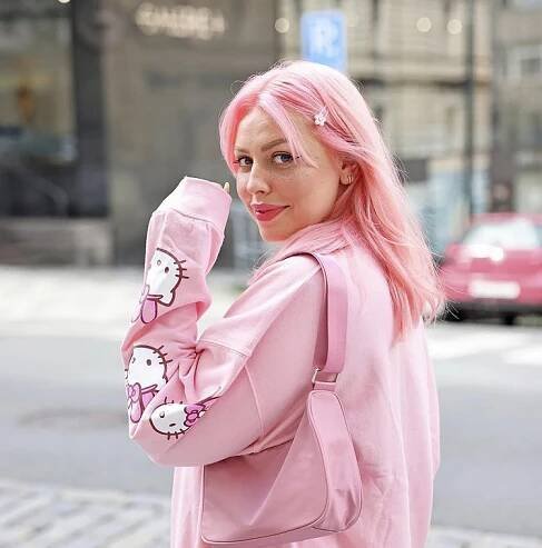 ELLEphoria: O make-up trendech s NotSoFunnyAny