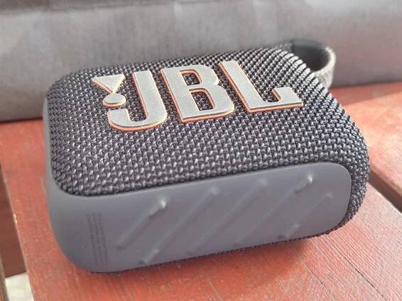 Recenze JBL GO 4 Black | Alza.cz 