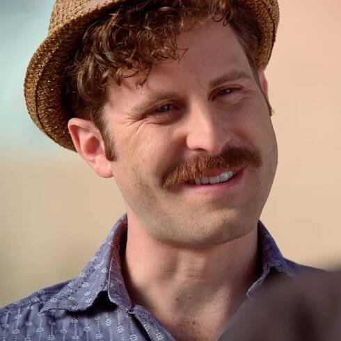 Andrew Carter "Kevin"