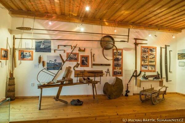 STÁLÁ EXPOZICE HISTORIE KVILDY A BUČINY | Muzeum Kvilda
