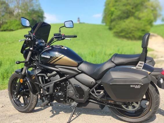 Kawasaki Vulcan S (EN 650) | Katalog motocyklů a motokatalog na Motorkáři.cz
