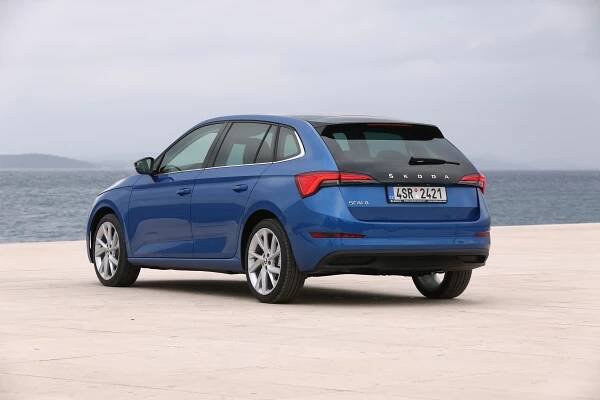 Poprvé za volantem Škody Scala Foto: Škoda Auto