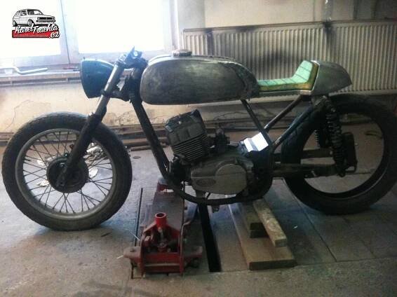 Jawa 350 Caferacer – Karel Trachta