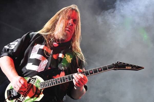 Soubor:Jeff Hanneman f9e o.jpg – Wikipedie