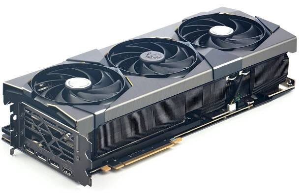 Test MSI RTX 4080 16GB Suprim X: 30% nárůst výkonu proti RTX 3080 s o 70 W nižší spotřebou