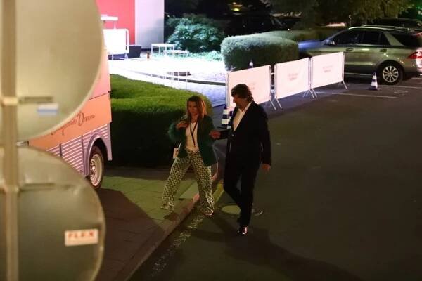 Dana Morávková to rozjíždí ve Varech: Z party na party až do noci!