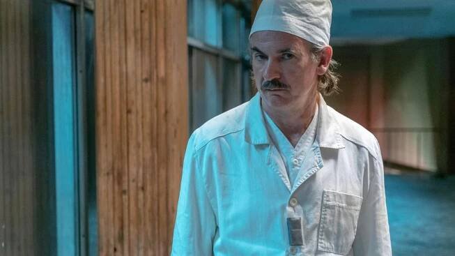 Zemřel herec Paul Ritter, měl nádor na mozku. Proslul jako Ďatlov v seriálu Černobyl