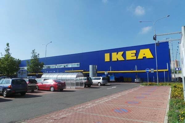 Švédská restaurace a kavárna IKEA Černý Most foto 1