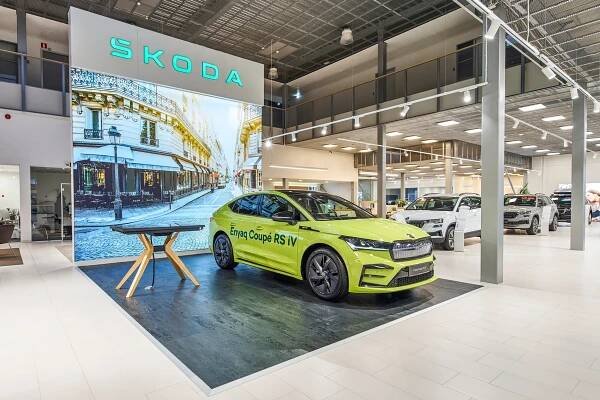 Škoda Auto definiert das Kundenerlebnis neu: Erste Autohäuser setzen neue ... | Presseportal