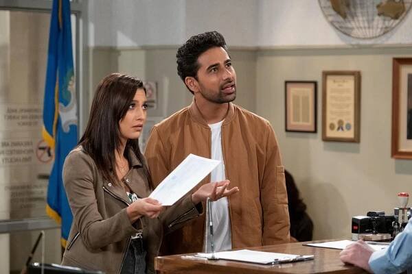 Ashley Reyes, Suraj Sharma - Ako som spoznala tvojho otca - Cool and Chill - Z filmu