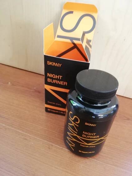 Skinny recenze – (ne)obyčejný protein s báječnou chutí a nádavkem i noční spalovač tuků ✅ - Výživa hrou