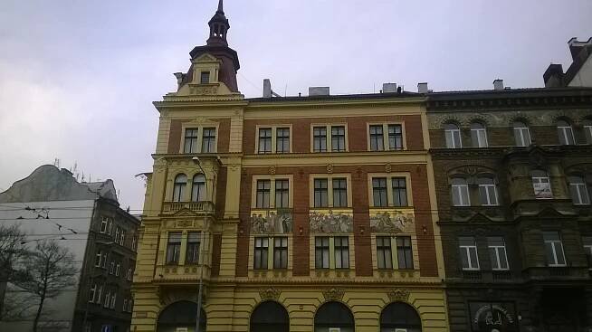 Secesní dům (Nerudova 2, Plzeň) – Wikipedie