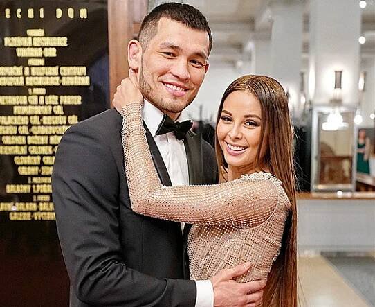 Machmud Muradov a Monika Bagárová (Praha, 16. února 2019)