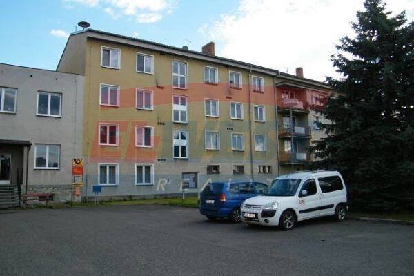PRODEJ ZDĚNÉHO BYTU 3+1 V ŽICHOVICÍCH | Byt 3+1 ve zděné bytovce v Žichovicích u Sušice