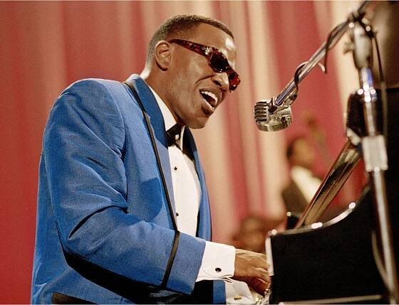 Ray Charles, otec soulu, sa narodil pred 90 rokmi